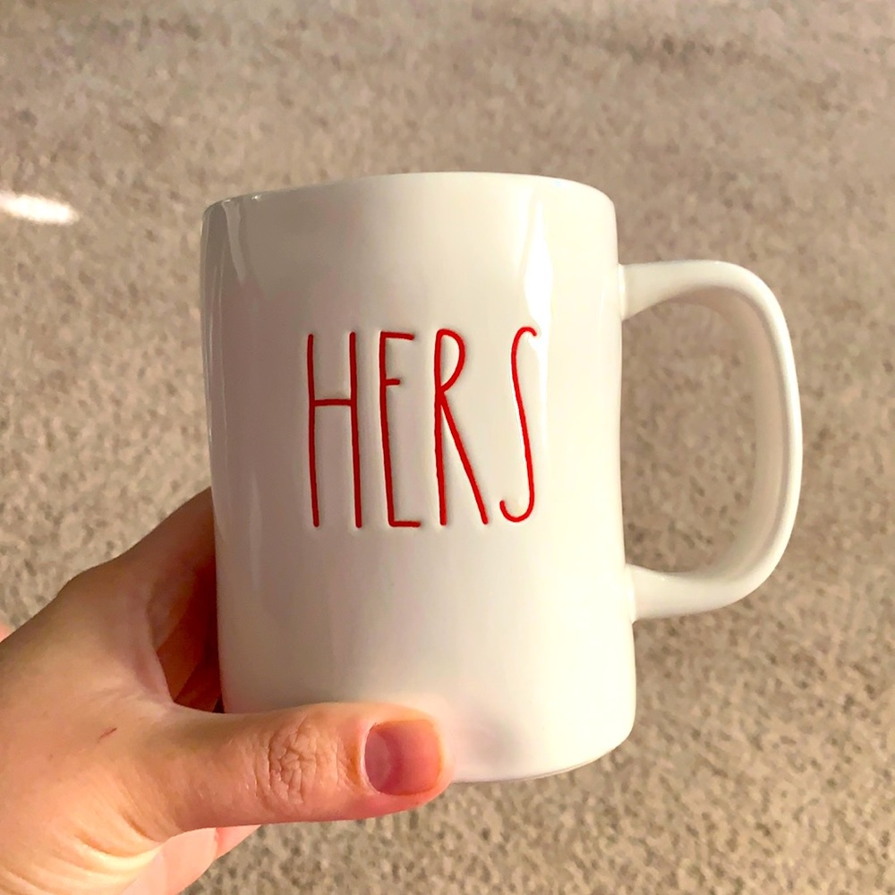Rae dunn mug